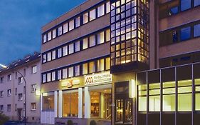 Aaa Budget Hotel Kolonia Exterior photo